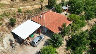 Balıkesir Akarsu Köyü Satılık Cevizlik Ve Müstakil Ev