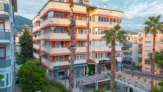 Alanya Damlataş'ta 2+1 Eşyalı Ofis Tapulu Konaklamaya Uygun