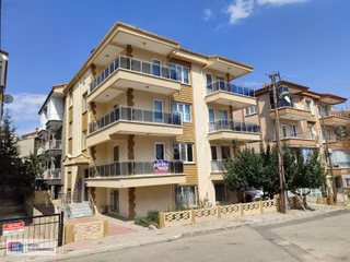 Migros Kavşağı Yakını, Kiralık 3+1 Daire, 110m², Ebeveyn B.
