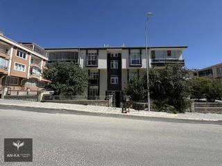 An-ka'dan Şehitlik Mah. Yüksek Giriş Satılık Daire