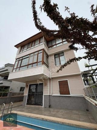 Didim Efeler De Denize Yakın Satılık Villa