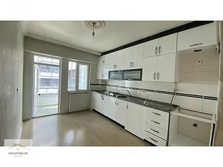 Hakan Emlak - Kale Mahallesinde 3+1 Kiralık Daire