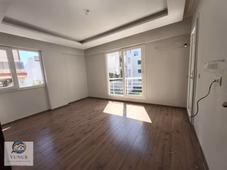 Yunus'tan Fatih Mah Mevkisi Güzel 2+1 Ara Kat Doğal Gazlı Daire