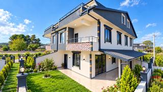Sakarya Kocaali De Ultra Bahçe Ultra Geniş Alan 5+1 Villa Denize Yakın