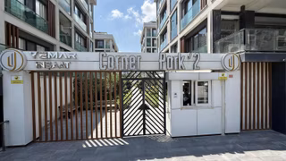 Beylikdüzü Yakuplu Metrobüse 100m 2+1 Site İçi Satılık Daire
