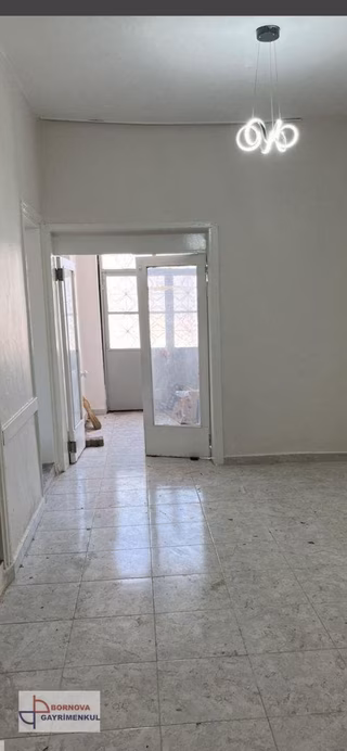 Stadyum Metro Durağına 300 M Mesafede Müstakil