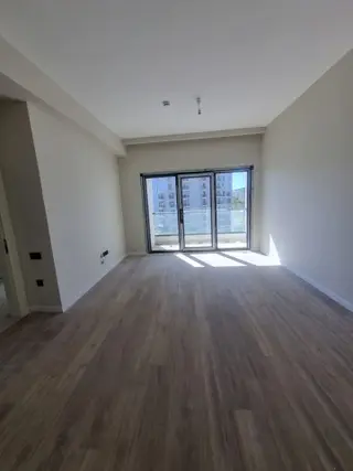 Oryaştan Kartal Orhantepe Flora Delux De Satılık 2+1 Arakat