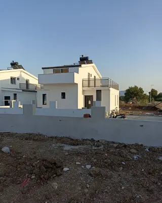 Stop’tan Yanıklar’da 380m² Bahçe İçerisinde Satılık 3+1 Sıfır Müstakil Dubleks Villa