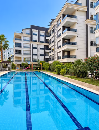 Hurmada Lüks Sitede Kombili, Full Eşyalı Satılık 2+1 Daire