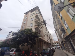 Uzman Emlak'tan Çarşı İçinde Dubleks 4+1 Satılık Daire