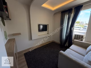 Buca Merkezi Konumda Dgazlı-eşyalı 2+0 Satılık Arakat Daire