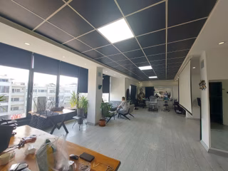 Balıkçıların Karşısı Cadde Cepheli Ofis Olarak Kullanıma Uygun