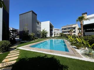 Devlet Hastanesi Yanında Site İçerisinde-arakat 1+1 Daire***