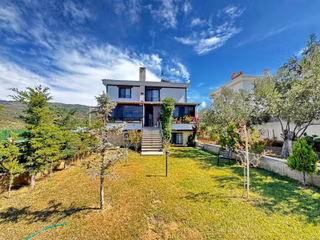 Altınoluk Satılık Villa | Havuzlu | Deniz Manzaralı | Müstakil