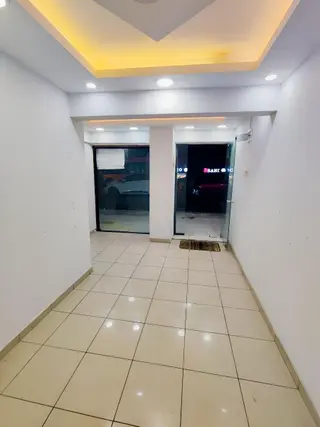 Şehrin Merkezinde, Metroya 3 Dk Yürüme, Darmstadt Ana Cadde'de