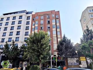 Buewo'dan / Y.büyükerşan Bulv. / 2+1-96 M² /kombili / Asansörlü