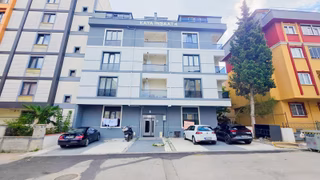 Kartal Esentepede Yeni Binada 60 M² Ebeveyn Banyolu Kiralık