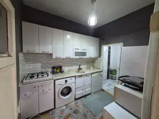 Adana Seyhan Yeşilyurt Metro Duragı Civarı Eşyalı Kiralık 2+1