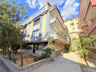 Keçiören Bağlarbaşı Mah.,4+1, Satılık,3 Cepheli, Dubleks Daire - 1
