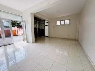 Remax Desıgn Hızırtepede Hastane & Sgk Yakınında Kiralık Dükkan