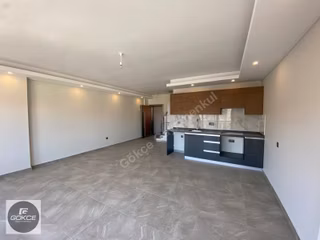 Taşyaka Meydan Plazada Kiralık 2+1 Dubleks Ofis | Ana Yol Cephe