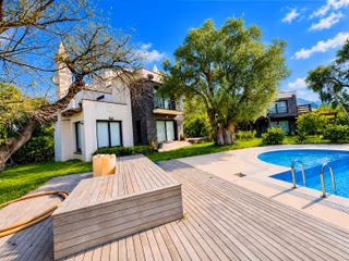 Bodrumda Satılık Müstakil Bahçeli Villa Denize Yakın Düzayak Ev