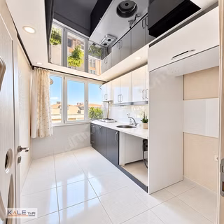 Metrobüse Yürüme Mesafesinde 3+1 Satılık Daire