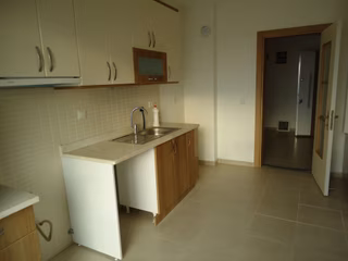 Krc'den Merkezi Konutta Manzaralı Kiralık 3+1 Daire
