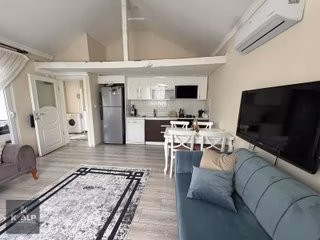 Hürriyet Sahilde 450 M2 Arsa İçinde Hazır Eşyalı Villa
