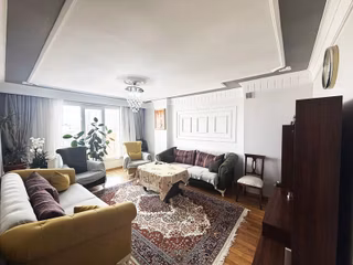 Alban'dan Atalay Caddesinde 135m² Geniş Ferah 3+1 Satılık Daire