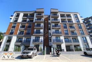 Kocaeli İzmit Orhan Mh. Site İçi Havuzlu Satılık Ara Kat Daire