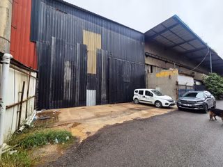Gebze Tem Yanı 200m2 Rahat Araç Girişi H:6 Metre Kiralık İşyeri