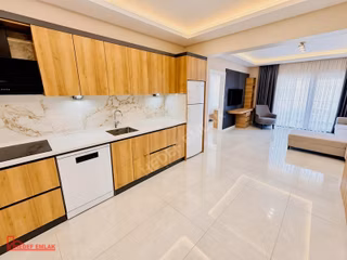 Hedef Emlak'tan Çarşıda 1+1 Ultra Lux Eşyalı Kiralık Sıfır Daire