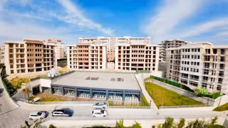 Eston Şehir Koru'da Satılık Konak Tipi 4.5+1 Fırsat Fiyat !!
