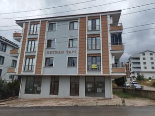 Çiftlikköy Çiftlik Mahallesinde Geniş, Ferah 3+1 Kiralık Daire