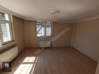 Kiralık Daire 2+1 Meclis Mah Bahçe Katı Metro Yakını