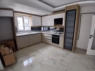 Fiyci Yatırım Kiralık 3+1 Ön Cephe 140 Metre Lüks Daire