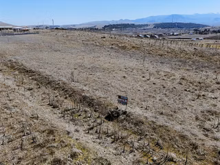 Me Ka Group'tan Sinanpaşa Akörende İzmir Yolu Üzeri Satılık Arsa