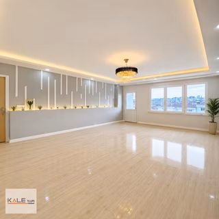 Geniş, Ferah, Modern Tasarımlı, Şehir Manzaralı Şık Daire