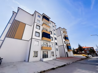 Emniyet Müdürlüğü Yanında 2+1 Eşyalı Daire--burcu Emlaktan--