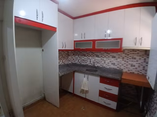 Ender Uysal Gayrimenkulden Siteler'de Kiralık 2+1 Bahçekatı Daire..