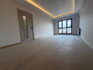 Bağcılar Trios Güneşli Konutlarında 2+1 Sıfır Ara Kat Daire