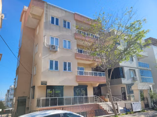 Didim Efelerde 3+1 Ayrı Mutfak Katta Tek Daire
