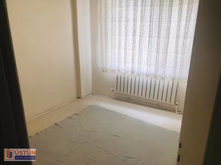 **balıkesir Gönen'de Çarşıda Kiralık Daire**