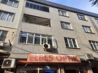 Bayrampaşa Terazidere Mahallesi’nde 1.5+1 85 M2 Satılık Daire