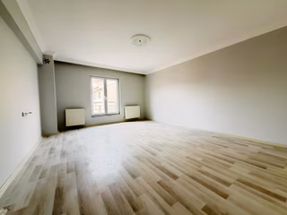 Demirtaş Meydana Yakın Bakımlı Önü Açık Ferah 2+1 Kiralık Daire