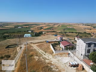 Marmaraereğlisi Dereağzı'nda 300m2 Villa İmarlı Satılık Arsa