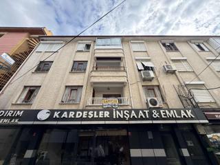 Güçlü Kardeşler Altınoluk Merkezde 3+1 Daire