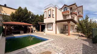 367 M2 Arsa Payı 3+1 Müstakil Havuzlu Villa - Geniş Ferah