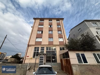Turyap Sivas'tan M.akif Ersoy Mah. 3+1 Arakat Asansörlü Kiralık